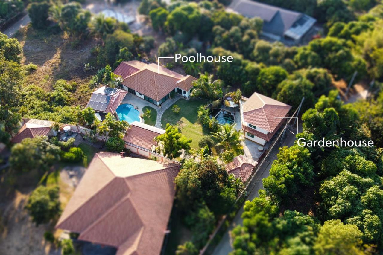 Tina'S Living Paradise - Guesthouses With Private Pool Ban Phe Exteriör bild